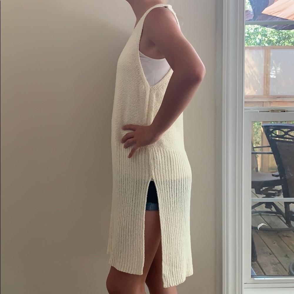 Sweater - Picture 2 of 2